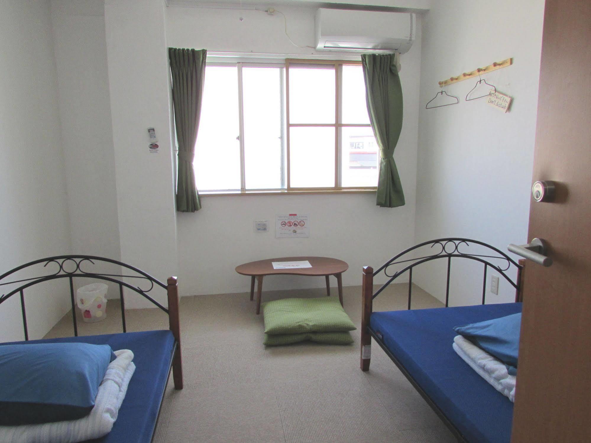 Okinawa Sora House Hostel Naha Buitenkant foto