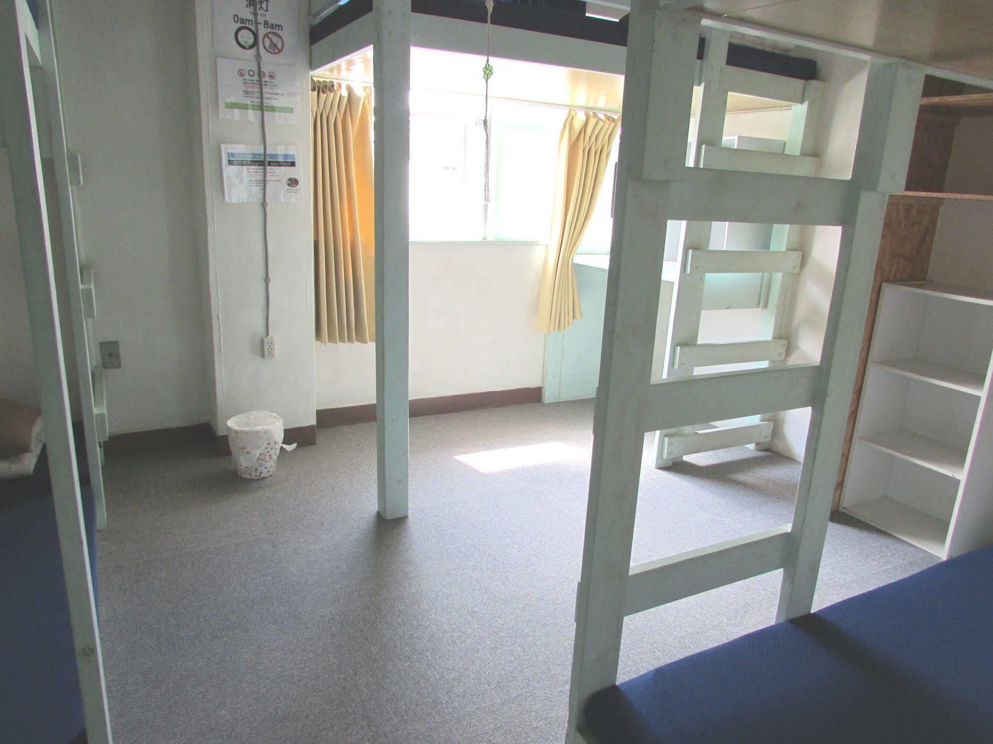 Okinawa Sora House Hostel Naha Buitenkant foto